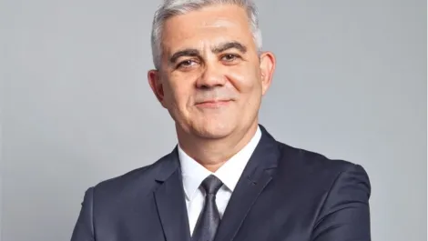 Tony headshot