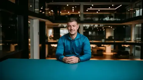 Infobip WhatsApp assistant cuts Overseas Express queries